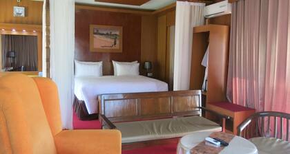 Parai Beach Resort Telengria