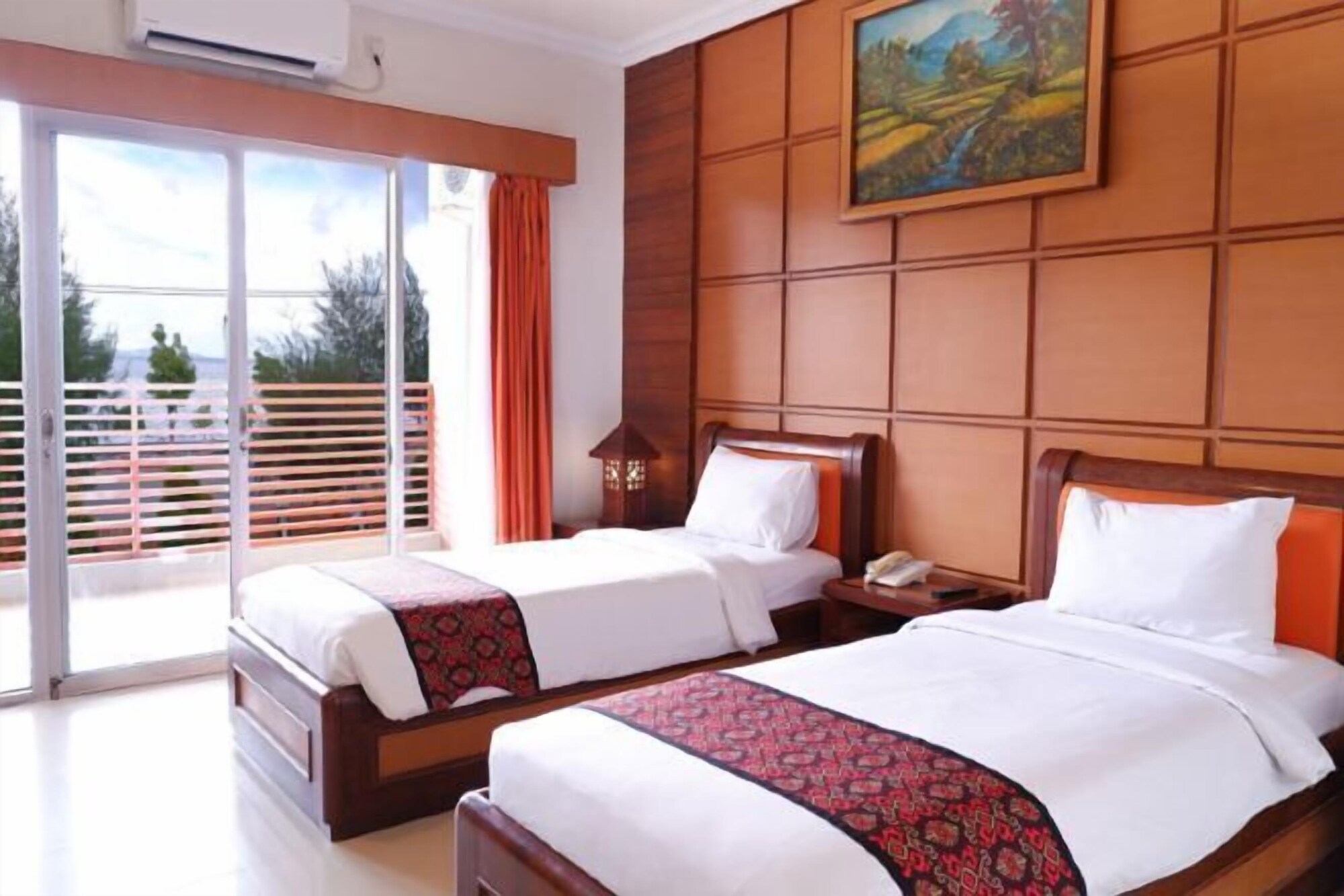 2 Star Hotels