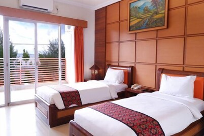 Sutan Raja Hotel Kolaka