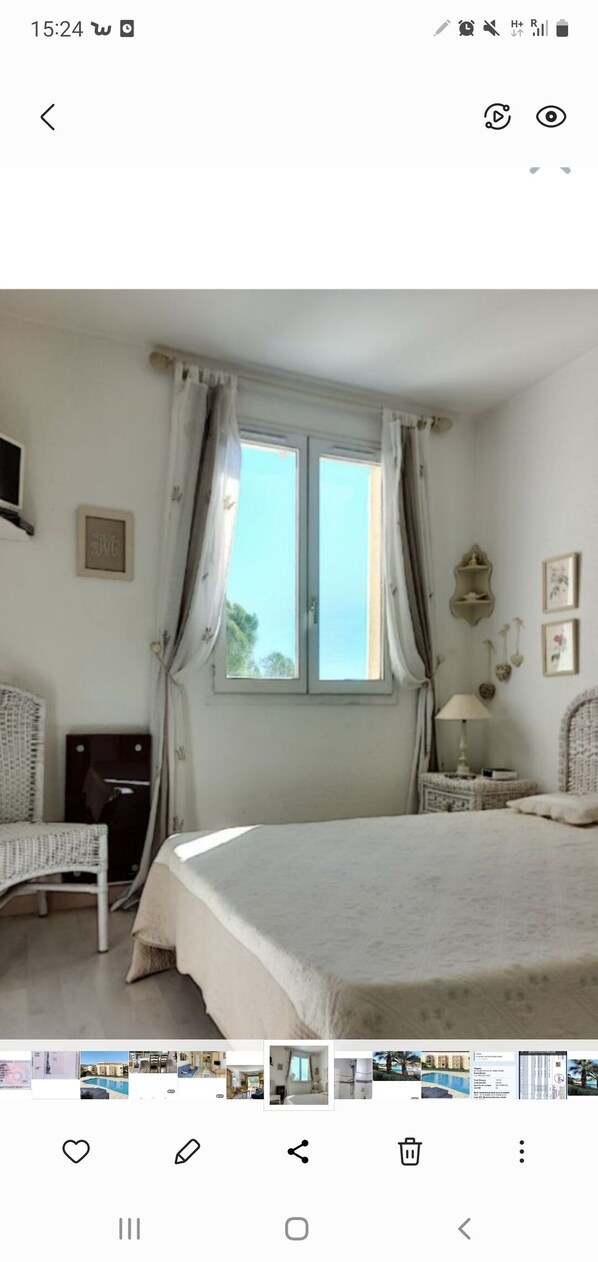 1 chambre, fer et planche à repasser, Wi-Fi gratuit, draps fournis