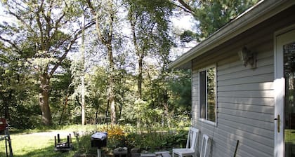 Cabin at the end of the road! Lower Pine Lake