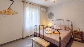 3 quartos, ferros/tábuas de passar roupa, berço de viagem, Wi-Fi