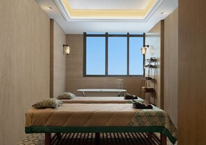 Spa - Hotel Tentrem Semarang (Semarang)