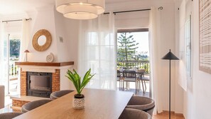 Dining - Villa Verdiales Frigiliana by Ruralidays (Málaga)