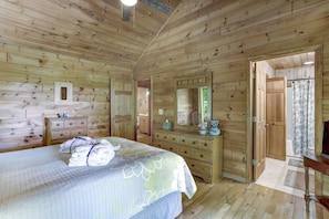 2 chambres, fer et planche à repasser, lit parapluie, Wi-Fi gratuit