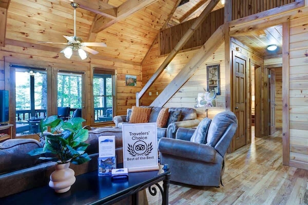 Smart TV, fireplace, offices