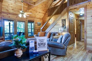 Smart TV, fireplace, offices - Secluded Cabin w/ Hot Tub & Game Room (Morganton)