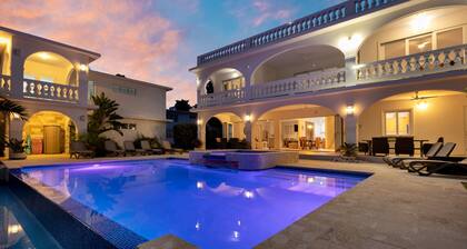 Villa Playa Oria/ /Beachfront Luxury