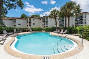 Immagine non classificata, 2 di 37, pulsante