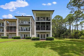 Exterior - Free Golf Cart! Pool! Close to Beach! Pet-Friendly! (Santa Rosa Beach)