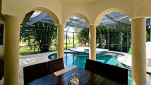 A heated pool - Royal Palms - 4BR/4 BA Luxury Home w/ Pool & Spa (Sarasota)