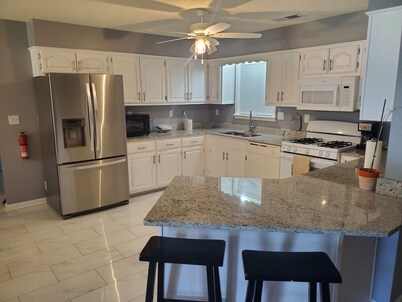 Good Old Country Living