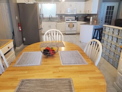 Good Old Country Living