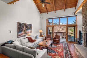 Unclassified image, 5 of 50, button