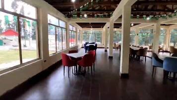 Daily continental breakfast for a fee