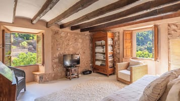 2 sovrum, strykjärn/strykbräda, gratis wi-fi och sängkläder