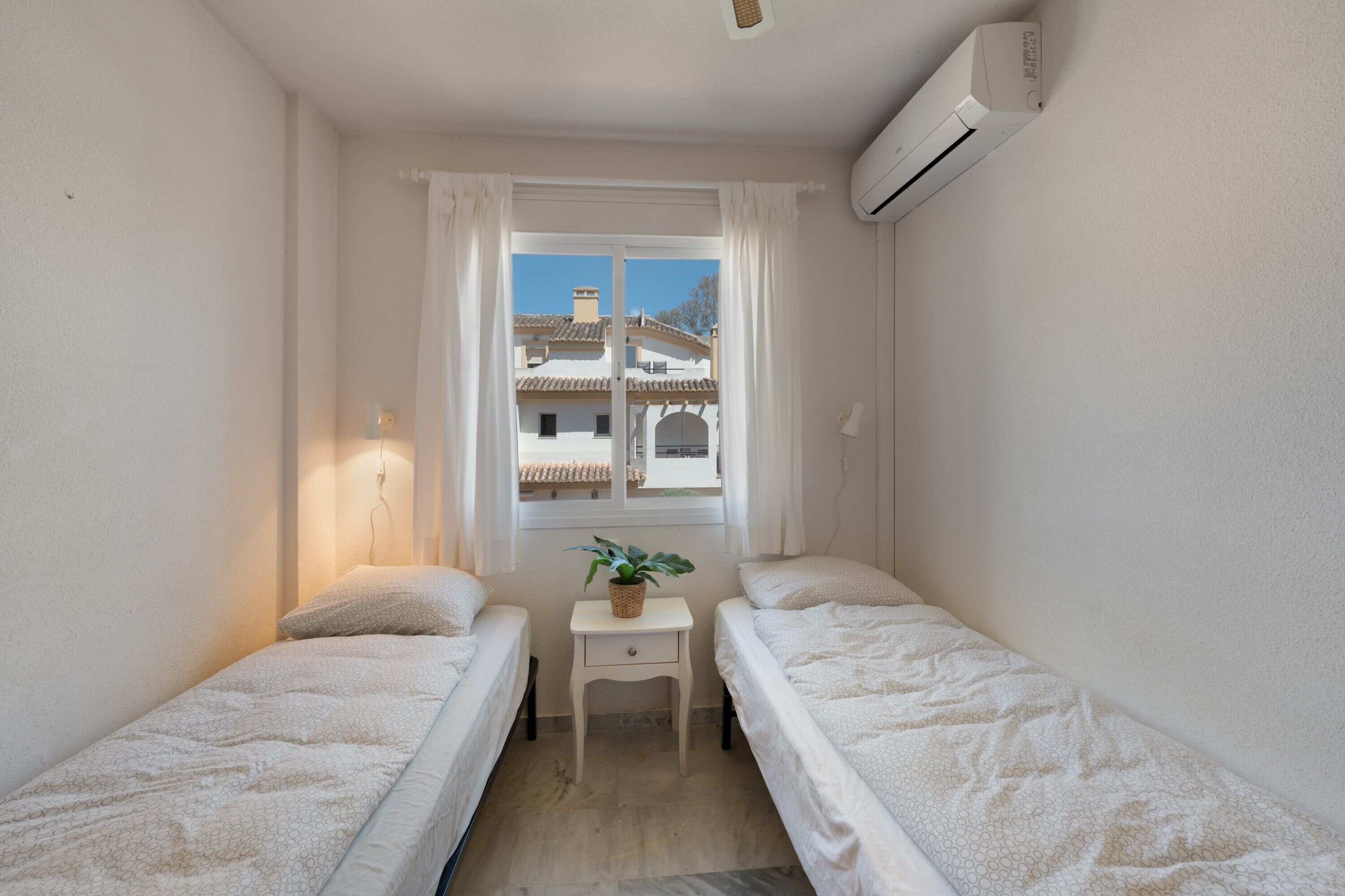 4 sovrum, strykjärn/strykbräda, gratis wi-fi och sängkläder