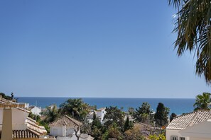 Miscellaneous - "Beautiful Townhouse Beachfront" with Sea View, Shared Pool, A/C, Wi-Fi (Marbella)