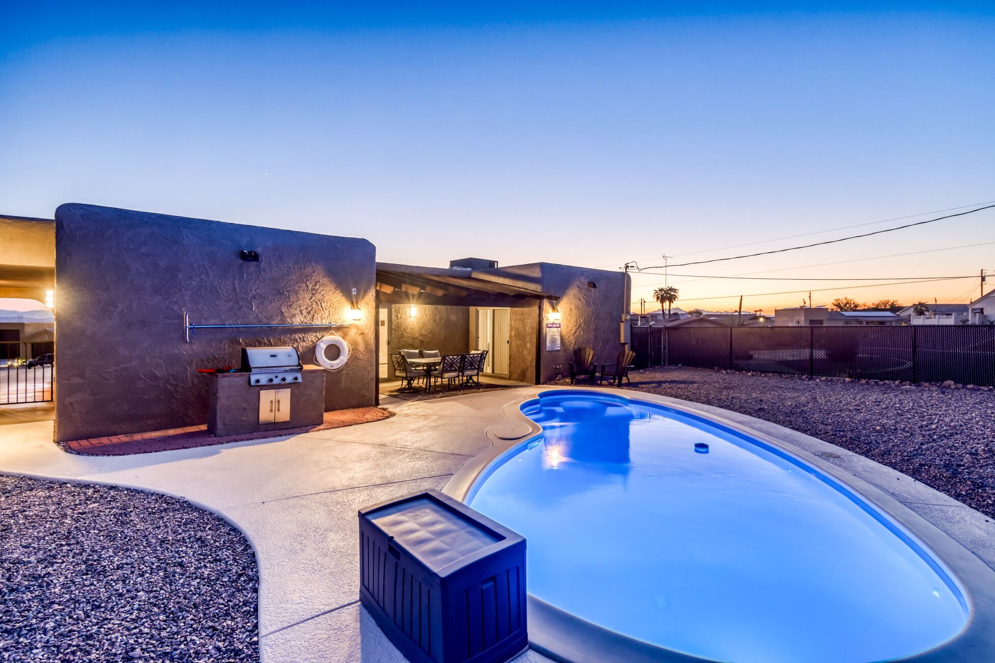 Lake Havasu Pool & Jacuzzi Home -BOAT PARKING 