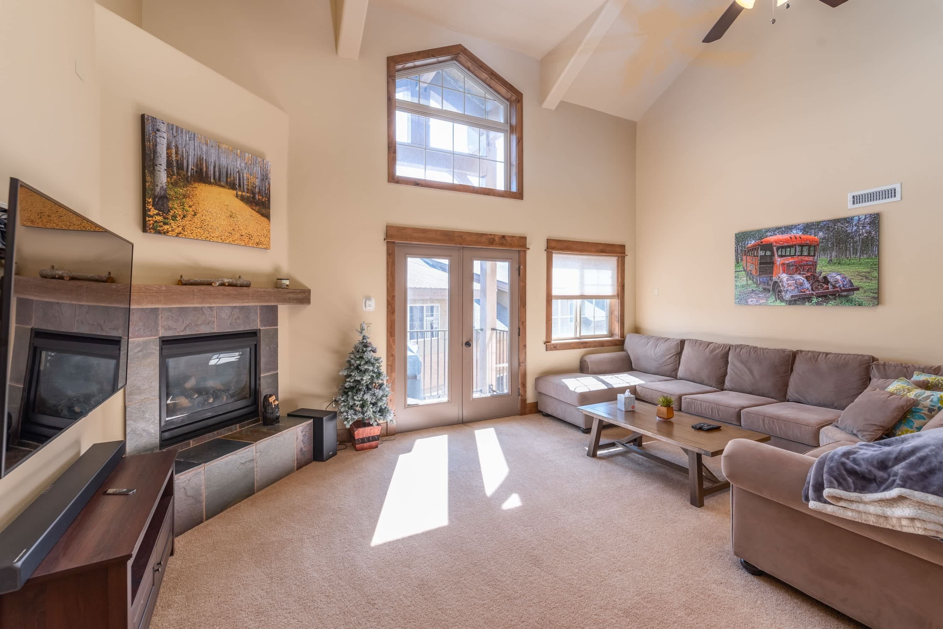TV, fireplace, DVD player, offices