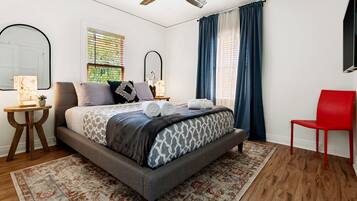 2 bedrooms, iron/ironing board, free WiFi, bed sheets