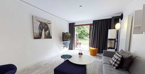 Fernseher, Kamin