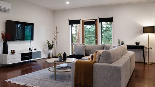 Minni Gums- a perfect romantic getaway