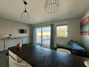 Imagen sin descripción, 3 de 11, botón