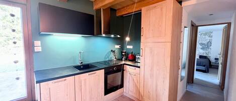 Fridge, microwave, dishwasher