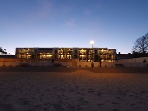 Exterior - Luxury apartment with pool, pets allowed, air conditioning and parking in La Tranche-sur-Mer (La Tranche-sur-Mer)