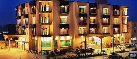 Front of property – evening/night