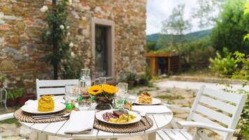 Ristorazione all'aperto