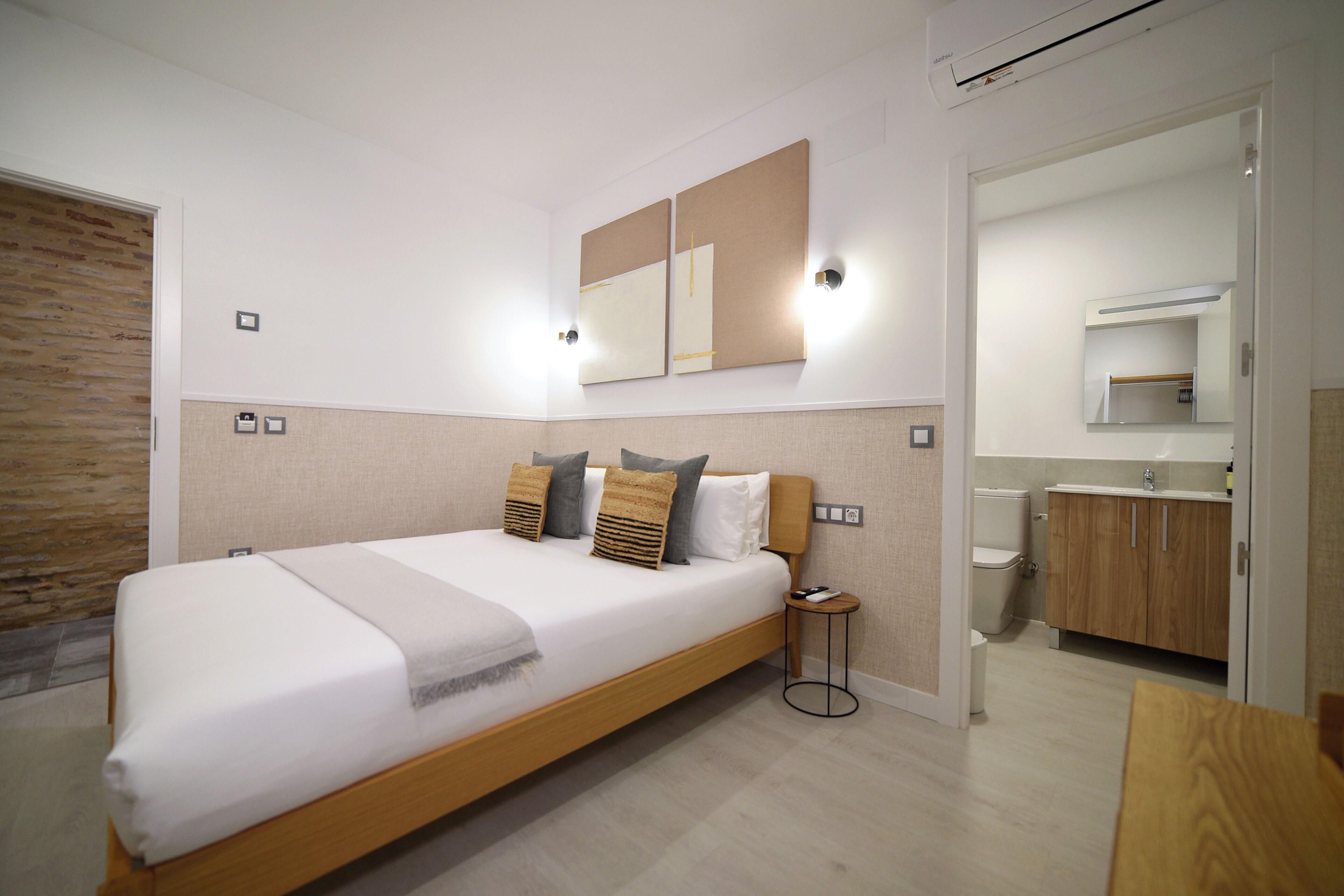 Photo - Dobo Azacanes Hostal