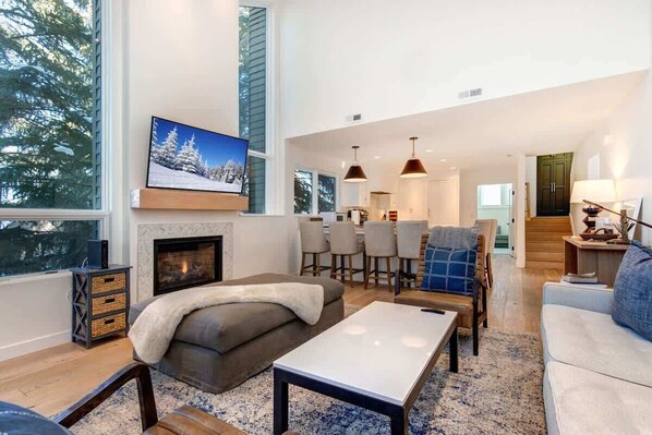 TV, fireplace, offices