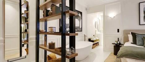 2 bedrooms, iron/ironing board, travel crib, WiFi