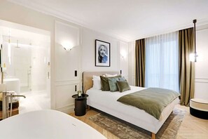 2 chambres, fer et planche à repasser, lit de bébé portatif, Wi-Fi