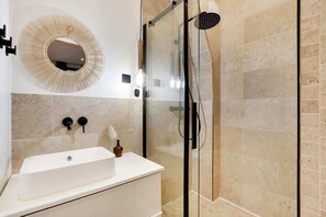 Dusche, Haartrockner