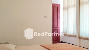 Room - Palu City Guest House (Palu)