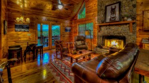 Cabin, 3 Bedrooms | Living room