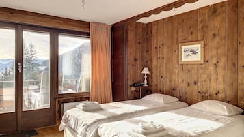 3 Schlafzimmer, Bügeleisen/Bügelbrett, WLAN, Bettwäsche