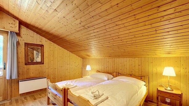 Oklassificerad bild, 1 av 14, knapp