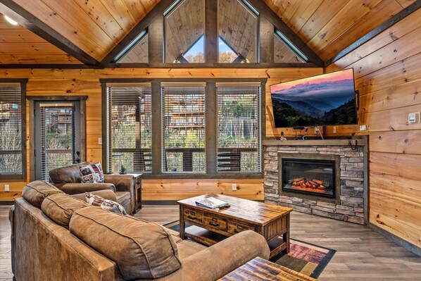 Smart TV, fireplace, DVD player