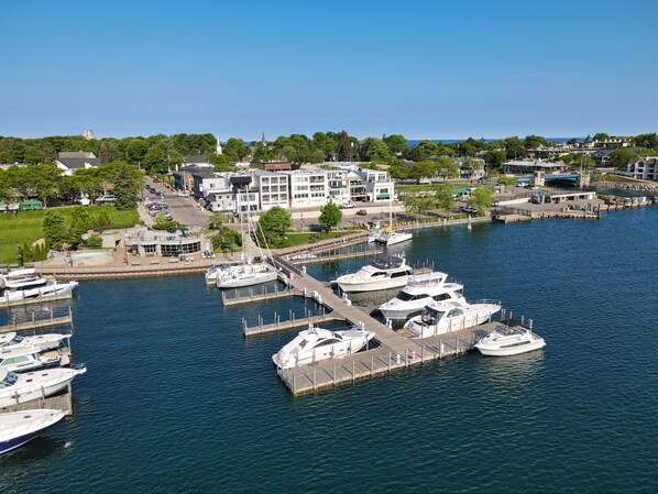 Marina - Edgewater Inn Condo #117D with Waterfront Access | Pool, Hot Tub, Sauna (Charlevoix)