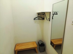 Room - Adisa Homestay by Zuzu (Malang)