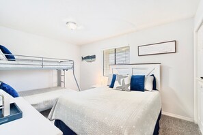 2 bedrooms, memory foam beds, iron/ironing board, free WiFi