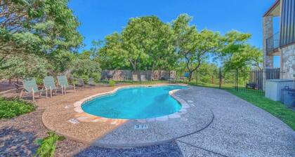 SS B4 Riverside Condo
