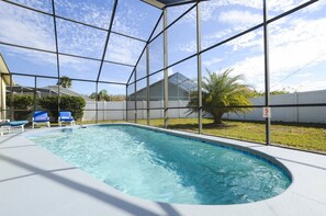 Outdoor pool, a heated pool - Sunny Pool, Game Room, Only 8 mi to Disney, Walk to #GKTW! (Kissimmee)
