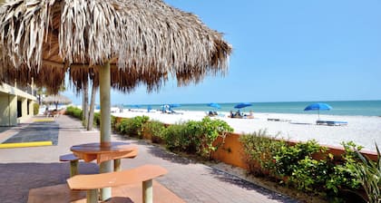 Las Brisas 404 by Distinctive Beach Rentals