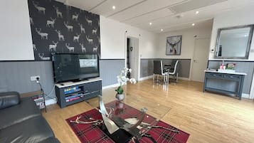 Cottage | Living area