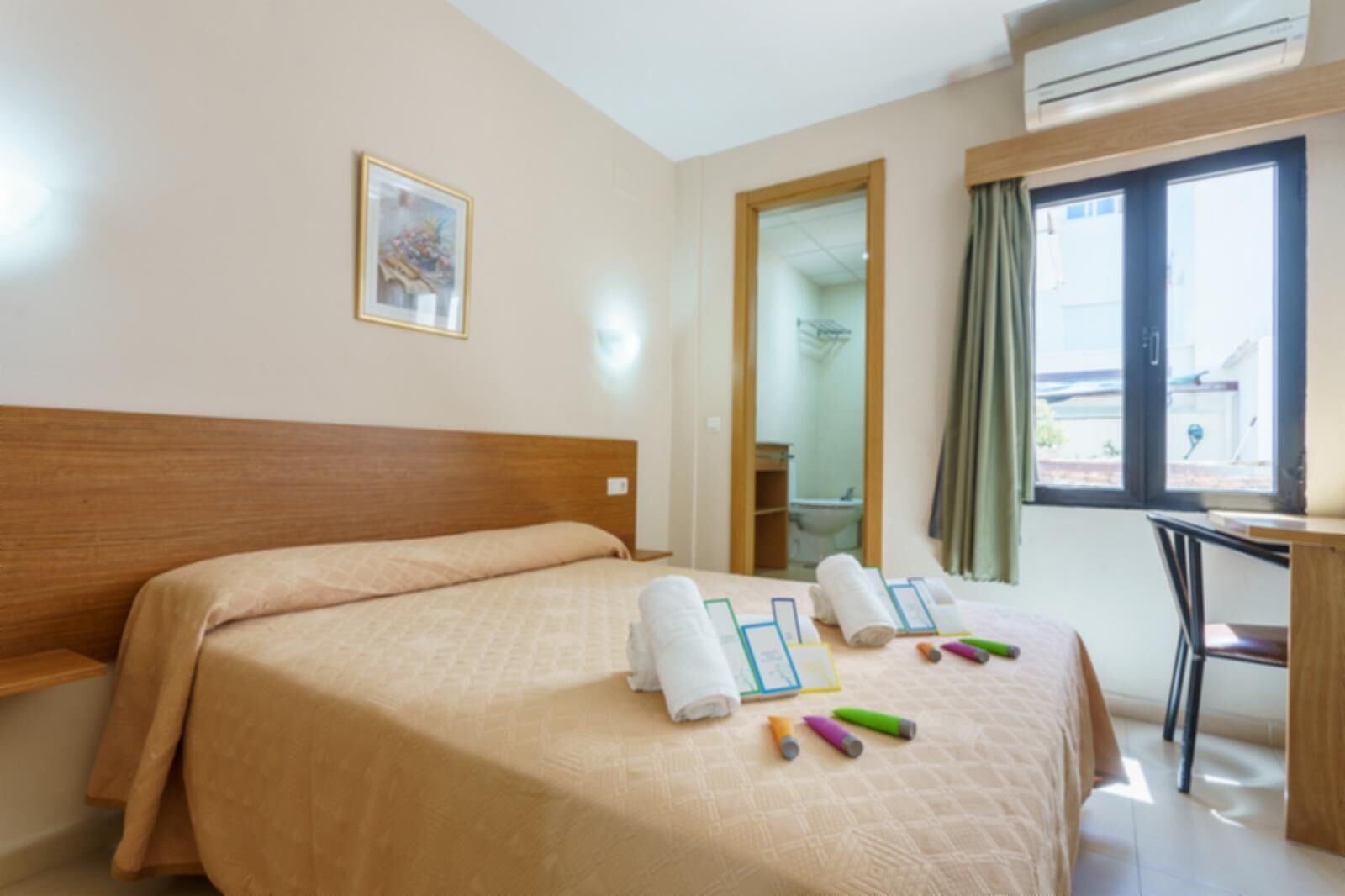 1 habitación, wifi y ropa de cama 